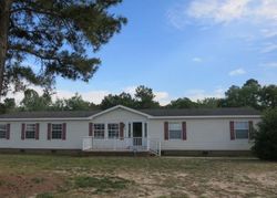 Pre-foreclosure Listing in JEFFERSON WALK RD HOPE MILLS, NC 28348