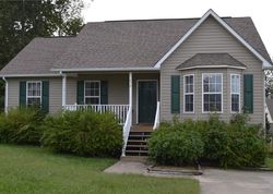 Pre-foreclosure in  CLOVERFIELD CT Winston Salem, NC 27127