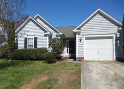 Pre-foreclosure in  STARLING CT Charlotte, NC 28213