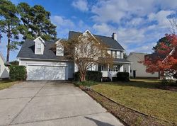 Pre-foreclosure in  FRANZIA DR Fayetteville, NC 28306