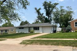 Pre-foreclosure in  KRUG AVE Omaha, NE 68106