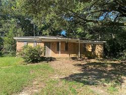 Pre-foreclosure in  KNOLLWOOD CT Mobile, AL 36619