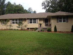 Pre-foreclosure Listing in ROCK HILL RD BRAXTON, MS 39044