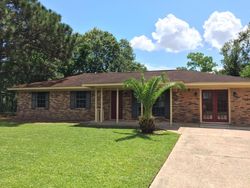 Pre-foreclosure in  BOSTON AVE Pascagoula, MS 39581