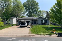 Pre-foreclosure in  SANDRA LN Saint Paul, MN 55110