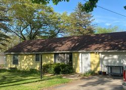 Pre-foreclosure in  RIDGEWAY RD Jackson, MI 49202