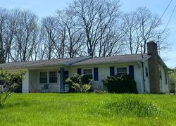 Pre-foreclosure in  HENDEE RD Jackson, MI 49201