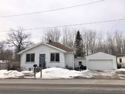 Pre-foreclosure in  OLD KAWKAWLIN RD Bay City, MI 48706