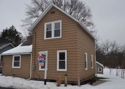 Pre-foreclosure in  EAST ST Spring Grove, IL 60081