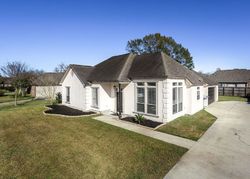 Pre-foreclosure Listing in DUTCHTOWN LAKES DR GEISMAR, LA 70734