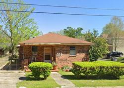 Pre-foreclosure in  E POLK ST Baton Rouge, LA 70802