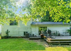 Pre-foreclosure in  FISHERMAN CT Louisville, KY 40241