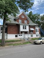 Pre-foreclosure in  W BROADWAY Louisville, KY 40211