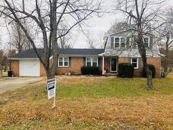 Pre-foreclosure in  RAIL LAKE DR Slaughters, KY 42456
