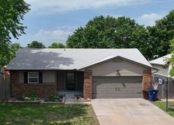 Pre-foreclosure in  N SAINT JAMES PL Wichita, KS 67226