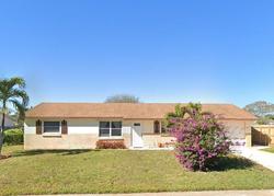 Pre-foreclosure in  CIRCLE E Jupiter, FL 33458