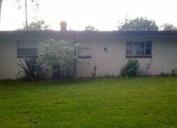 Pre-foreclosure in  OAKNEY RD Jacksonville, FL 32211