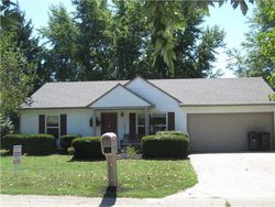 Pre-foreclosure in  MOSS OAK CT Indianapolis, IN 46217