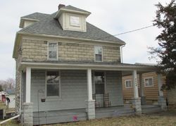 Pre-foreclosure in  N 24TH ST Quincy, IL 62301