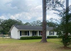 Pre-foreclosure in  VINTAGE RD Albany, GA 31705