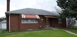 Pre-foreclosure in  S CHAMPION AVE Columbus, OH 43206