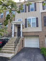 Pre-foreclosure in  ACARIE DR Columbus, OH 43219