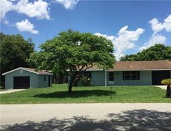Pre-foreclosure in  SNAPPING TURTLE DR Lake Wales, FL 33898