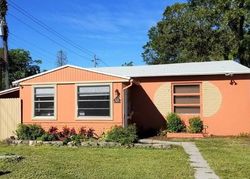 Pre-foreclosure in  SW 13TH ST Fort Lauderdale, FL 33315