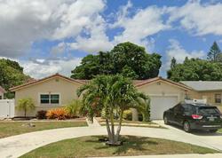 Pre-foreclosure in  SW 9TH ST Boca Raton, FL 33433