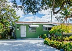 Pre-foreclosure in  NE 7TH TER Fort Lauderdale, FL 33334