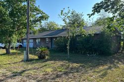Pre-foreclosure in  SUNSET AVE Leesburg, FL 34788
