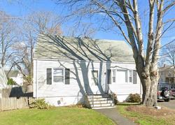 Pre-foreclosure in  HARDING AVE Stratford, CT 06615