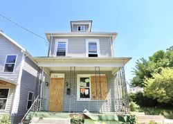 Pre-foreclosure in  GAY ST NE Washington, DC 20019