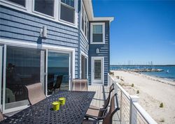 Pre-foreclosure Listing in SHORE RD NIANTIC, CT 06357