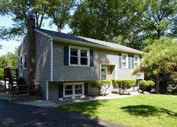 Pre-foreclosure Listing in BUTTERNUT LN PLAINFIELD, CT 06374