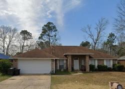 Pre-foreclosure in  DEER RIDGE RD Cantonment, FL 32533