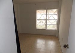 Pre-foreclosure in  INVERRARY DR  Fort Lauderdale, FL 33319