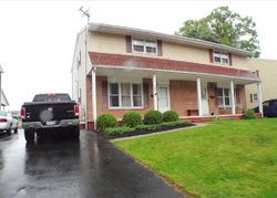Pre-foreclosure Listing in E LINDEN ST FLEETWOOD, PA 19522