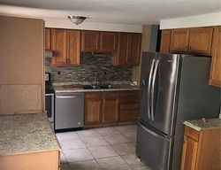 Pre-foreclosure in  GARDENIA DR Baldwinsville, NY 13027