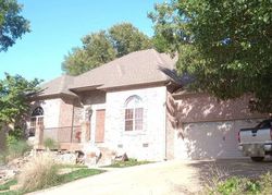 Pre-foreclosure in  GOLF COURSE DR Searcy, AR 72143