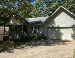 Pre-foreclosure in  OAKBROOK Benton, AR 72015