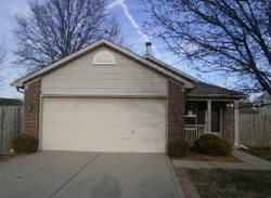 Pre-foreclosure in  RED TAIL CT Indianapolis, IN 46241