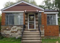 Pre-foreclosure in  MINERVA AVE Dolton, IL 60419