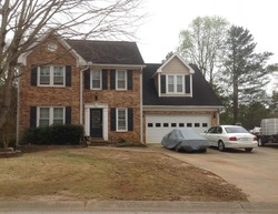 Pre-foreclosure in  DEER OAKS DR Lawrenceville, GA 30044