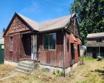 Pre-foreclosure in  RENTON AVE S Seattle, WA 98178