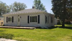 Pre-foreclosure in  17TH ST Racine, WI 53405