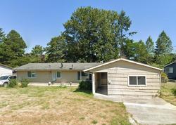 Pre-foreclosure in  25TH AVE S Kent, WA 98032