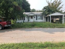 Pre-foreclosure in  W TEXAS AVE Anadarko, OK 73005