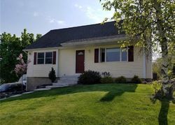 Pre-foreclosure in  PRIDES XING Washingtonville, NY 10992