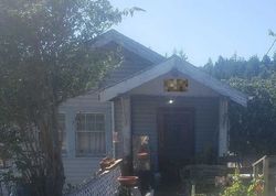 Pre-foreclosure Listing in S 7TH ST COOS BAY, OR 97420